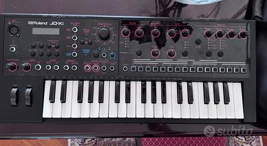 Roland JD XI