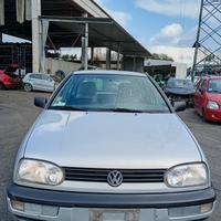 Volkswagen Golf 3 Anno 1997 | Veicolo Intero | SOL
