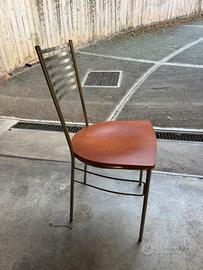 Sedia in acciaio inox, seduta legno ciliegio