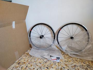 Ruote FULCRUM Racing 400 NUOVE Shimano 