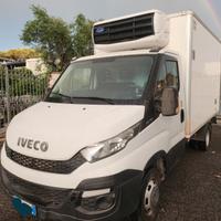 Iveco daily 35-150 anno 2015 isotermico passo3450