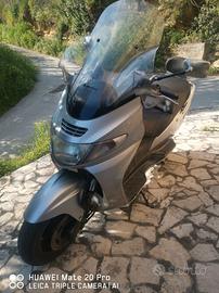 SUZUKI BURGMAN 400 AN