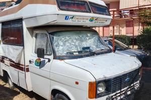 Camper iManzardato in vetroresina