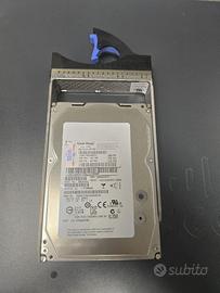 Disco rigido IBM 300 GB 15K - HUS156030VLS600