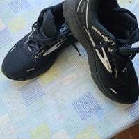 Scarpe sportive Gore-Tex stringate nere