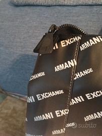 borsa a mano a forma rettangolare 