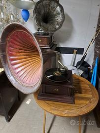 grammofono antico monarch 