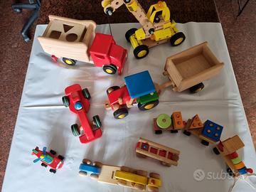 Giochi in legno, vari mezzi di trasporto