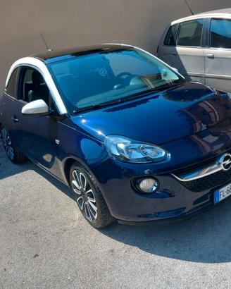 Opel Adam 1.2 70 CV Black Jack