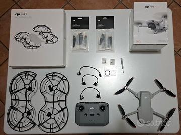 Drone DJI Mini 4K con accessori e ricambi