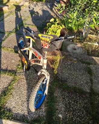 Bicicletta Bimbo 6-9 anni stile BMX 