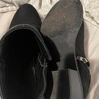 Stivaletti di camoscio