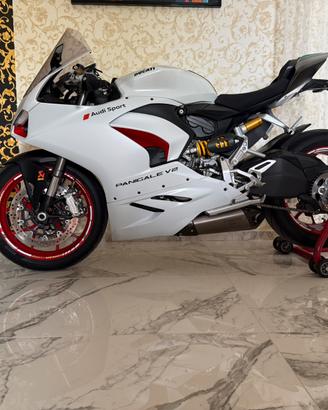 Ducati Panigale V2 bianco Star White Silk