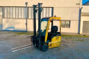 carrello elevatore,muletto OM XE15 3ac del 2010