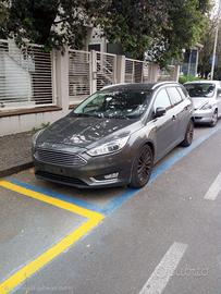 Ford Focus SW titanium X 1.5tdci con 157000k