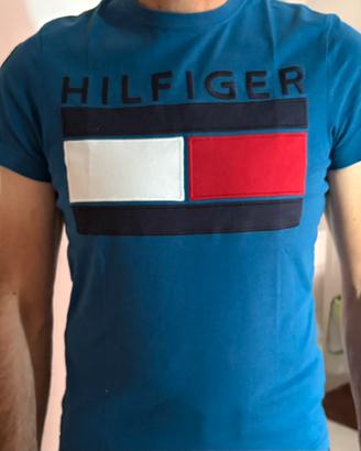 T-shirt girocollo Tommy Hilfiger nuova