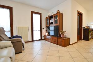 3 LOCALI A CEGGIA