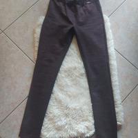 Pantalone donna con fantasia tipo scacchi elastico