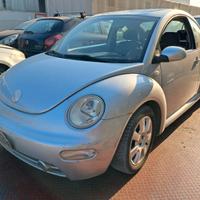 Volkswagen New Beetle anno 2000 ricambi usati