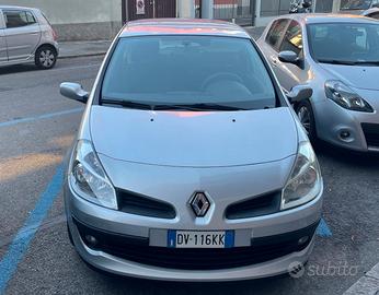 Renault Clio 2009 perfettamente funzionante