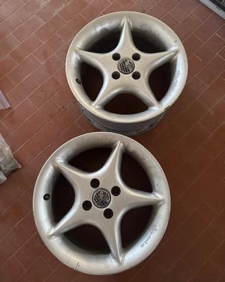 2 cerchi in lega Alfa Romeo da 15