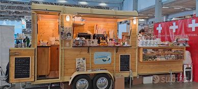 Allestimento rimorchio Street Food