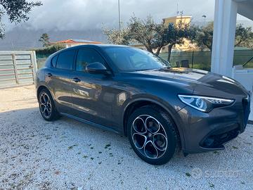 Stelvio Veloce 2.2 Diesel