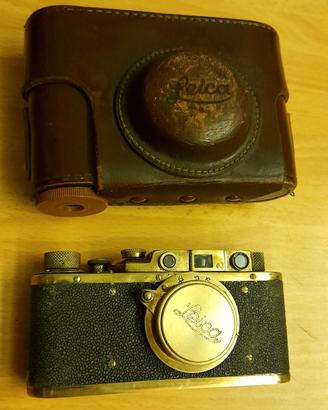 Fotocamera d'epoca stile Leica