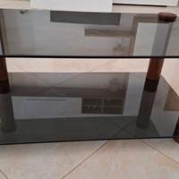TAVOLO IN VETRO CON PIEDI IN LEGNO