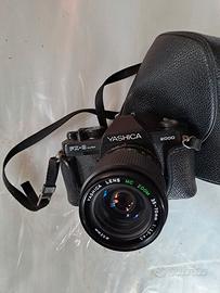 YASHICA FX-3 super 2000 con Yashica zoom 