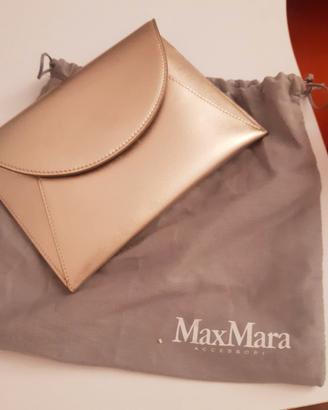 pochette elegante Max Mara