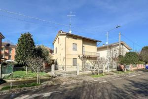 CASA INDIPENDENTE A CARPI