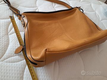borsa pelle martellata senape 