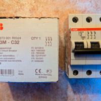 interruttore automatico abb s203 c32 10ka