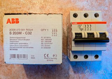 interruttore automatico abb s203 c32 10ka