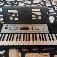 Tastiera Yamaha YPT-260