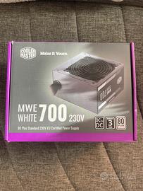 Alimentatore cooler master 700