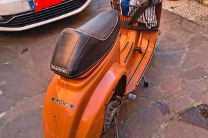 vespa 50 special 4 marce €2500