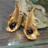 Orecchini vintage firmati Cacharel
