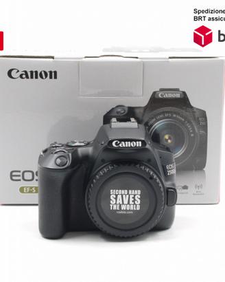 Canon EOS 250D