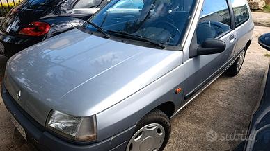 Clio aria condizionata