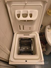 Lavatrice carica dall'alto Ignis LTe 7155