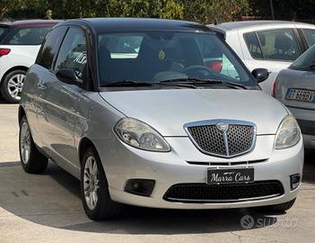 Lancia Ypsilon 1.2 B-colore- cinghia sostituita-ne