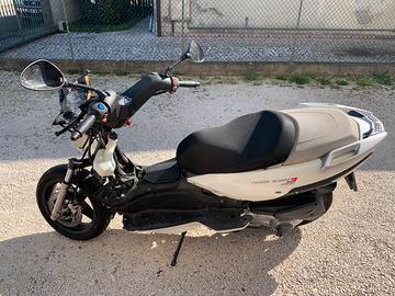 Madison 3 125 ricambi