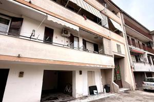 CASA DI CORTE A SUCCIVO