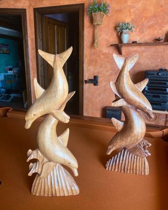 Scultura delfini legno intagliati a manoalto 51 cm