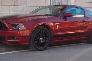 Mustang 3700  V6