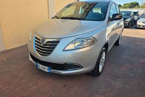 Lancia Ypsilon 0.9 TwinAir 85 CV 5 porte Metano Ec