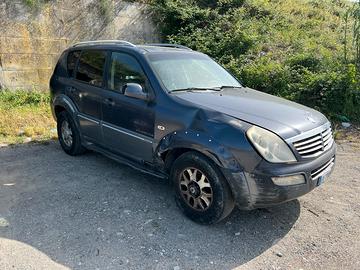 Ssangyong Rexton. 2.7. XDi