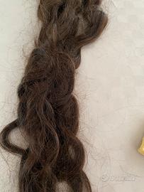 Lotto capelli 130g castano naturale 75cm